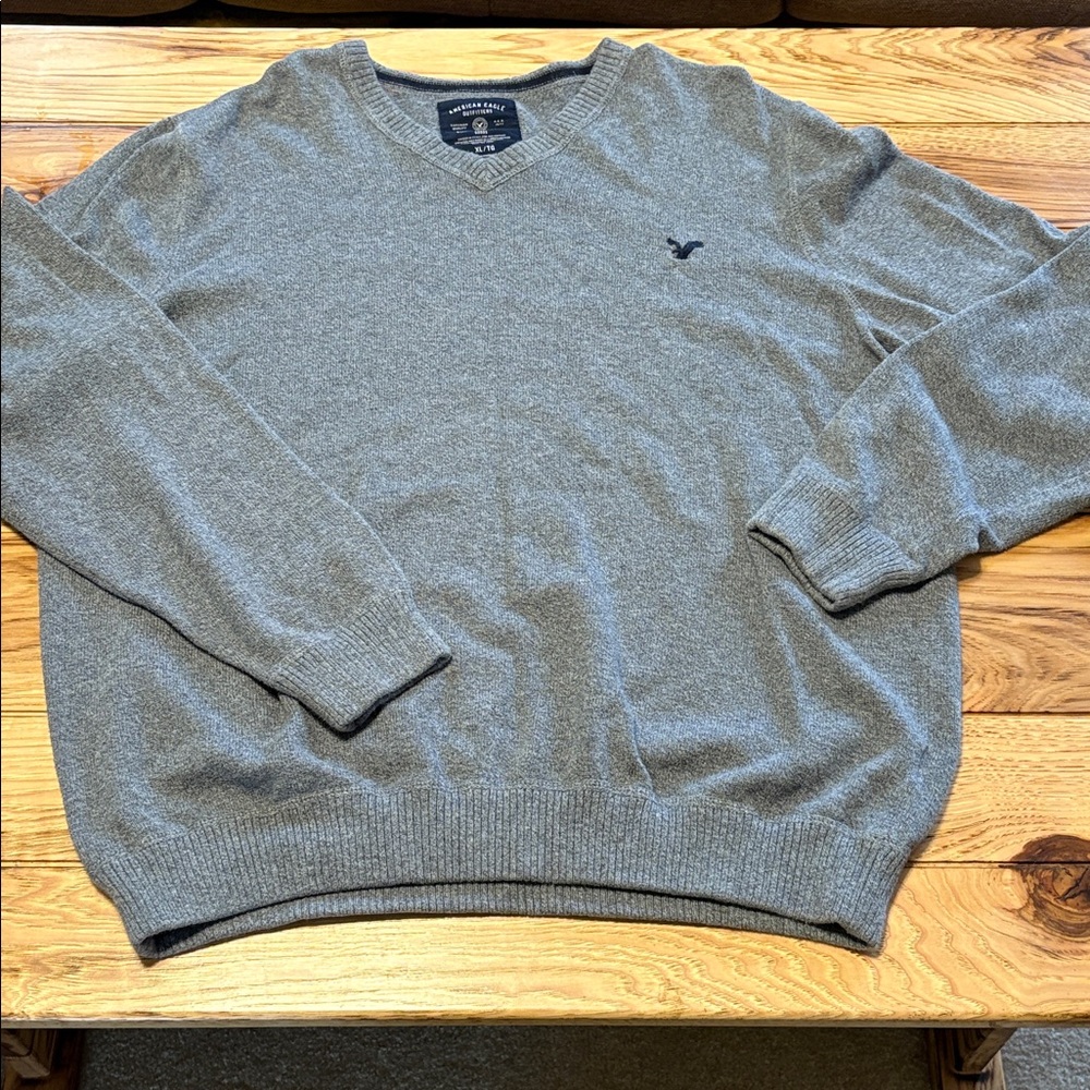 American Eagle Outfitters Gray V-Neck Sweater